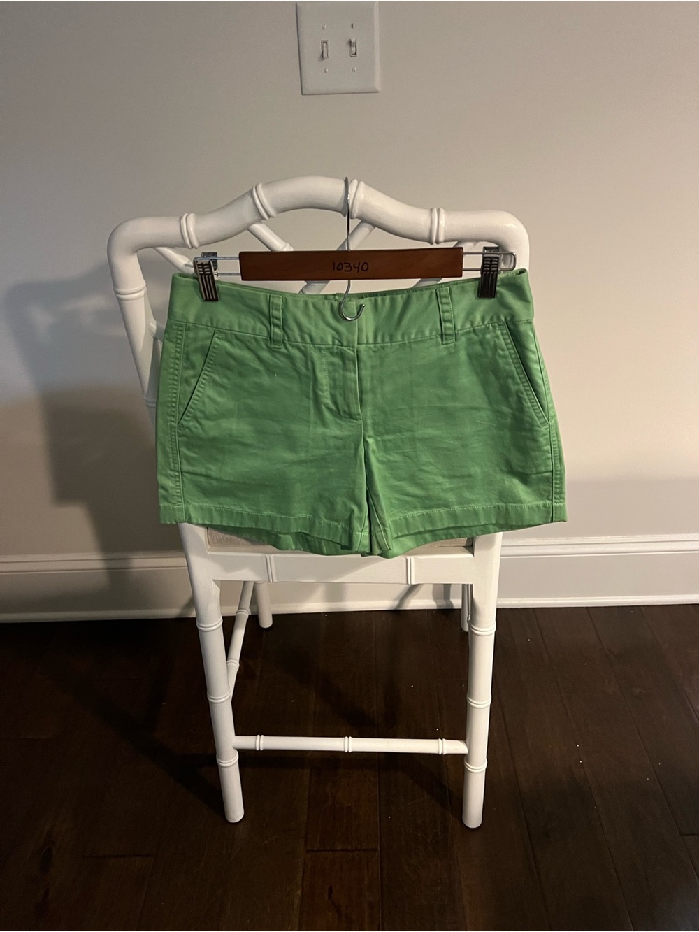 Vineyard Vines Green Women's Shorts